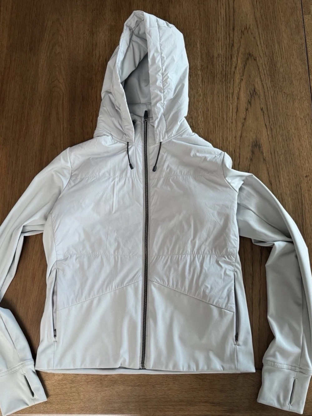 Vuori Chilled Out Full Zip Jacket Chalk Blue NWT Women’s Sold Out